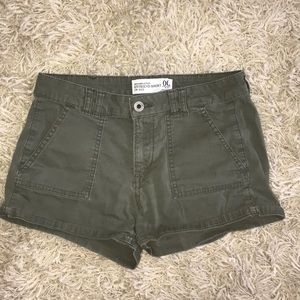Green “Boyfriend” shorts